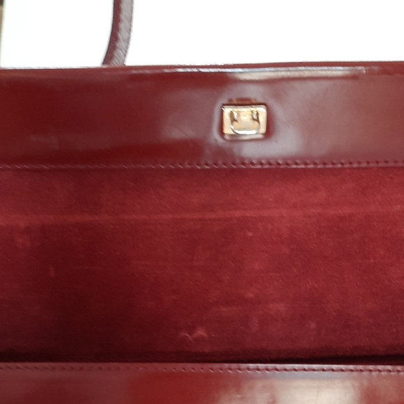 Furla Deep Red Leather Shoulder Bag - Picture 11 of 12